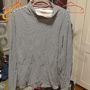 croft & barrow Black & White Striped Long Sleeve Turtleneck Top